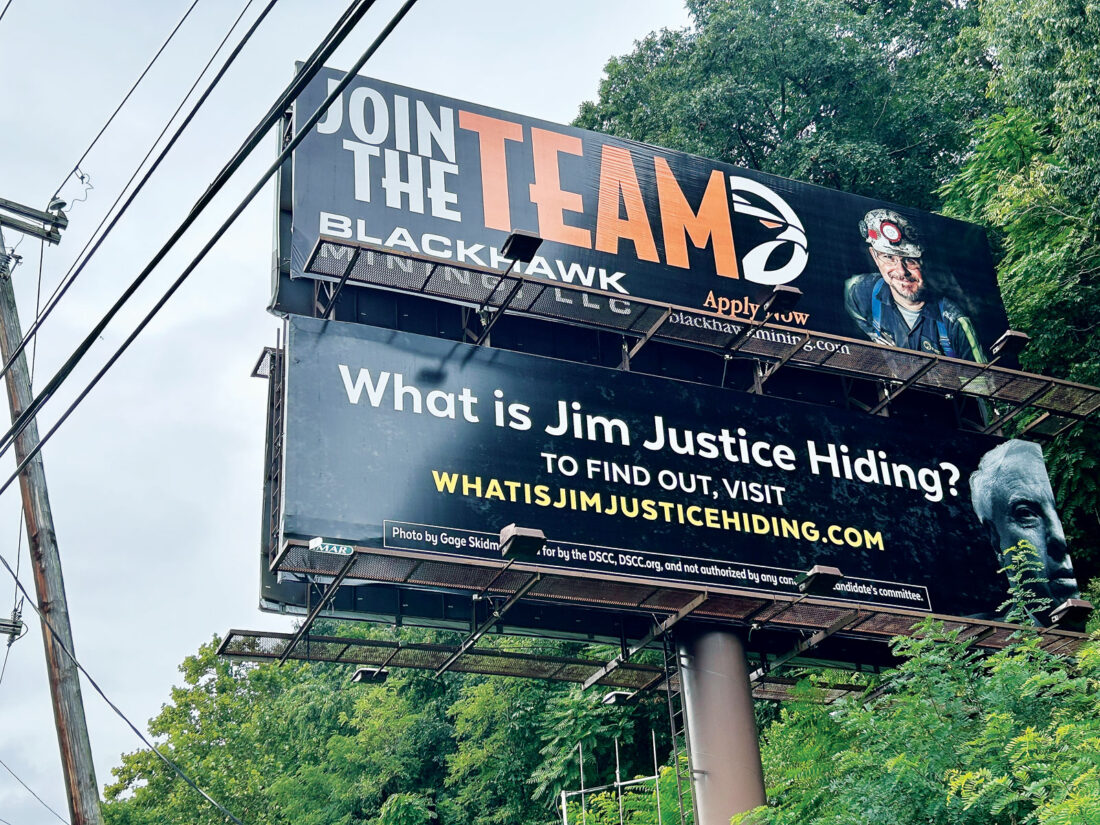 Technology news and reviews image